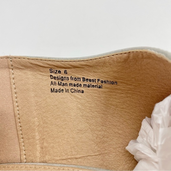 Beast Fashion Carter-05 Gray Slip On Side Cut Out Boot Shoe WOMENS SIZE 6 - Picture 4 of 9